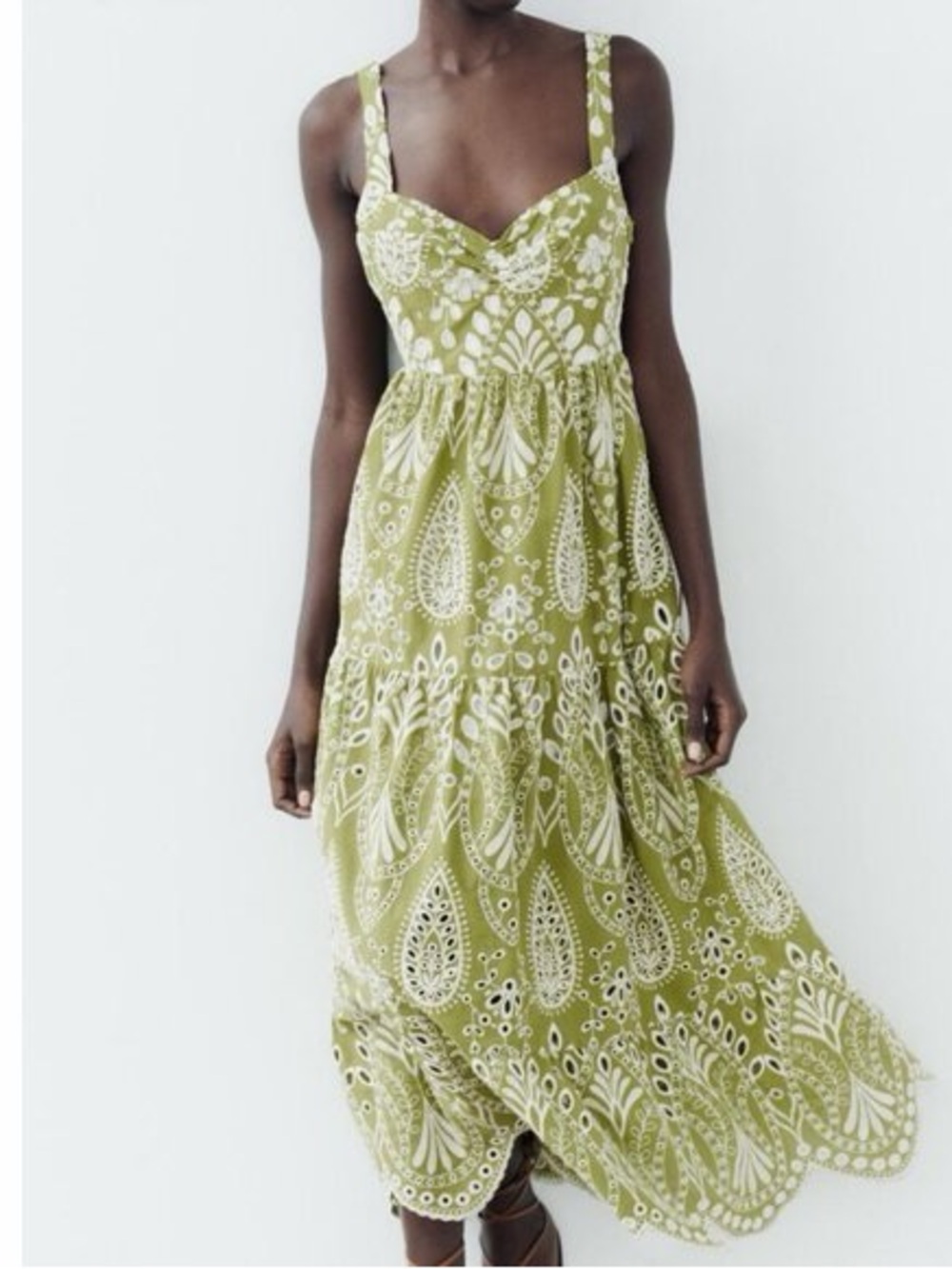 Zara Olive Green Maxi Dress with White Paisley Pattern - Picture 7 of 9